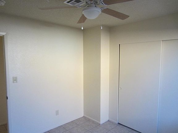 4th image of 1820 E Kennedy Ln