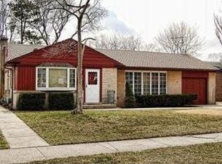 707 W Cathy Ln, Mount Prospect, IL 60056