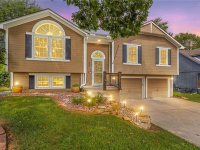 2603 NE Springbrook St, Blue Springs, MO, 64014