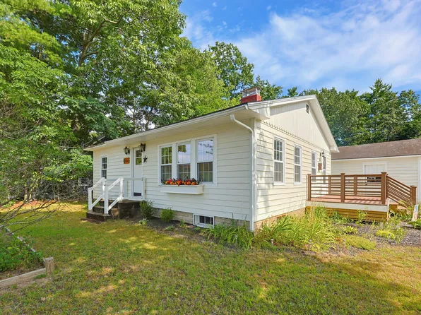 56 Morrill Avenue, Gorham, ME 04038