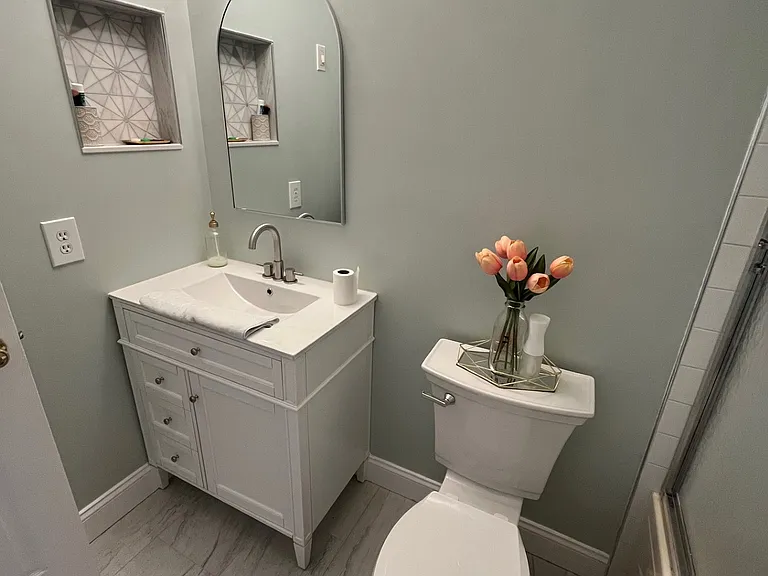 232 Matthews Dr #2 — Photo 6