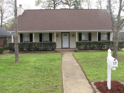 17 High Timber Dr, Maumelle, AR, 72113