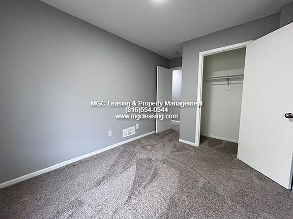 4th image of 10501 E 46th St