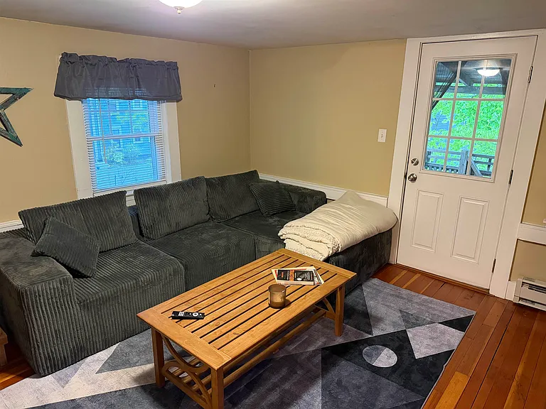 270 Richards Ave #4 — Photo 8