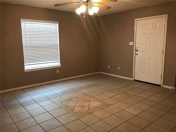 5th image of 12345 Bill Mitchell Dr