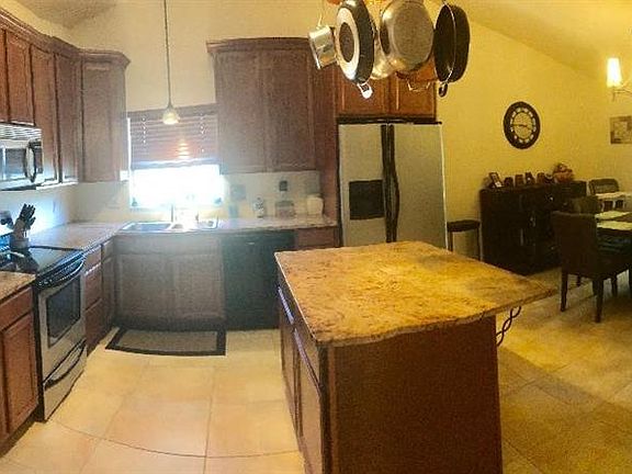 2nd image of 15524 Charter Oaks Trl