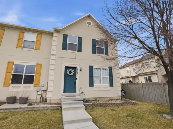 7939 N Dundee Dr, Eagle Mountain, UT 84005