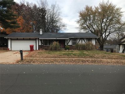 2455 Lindsay Ln, Florissant, MO, 63031