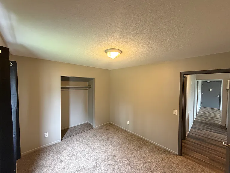5910 W Broadway Ave #8 — Photo 9