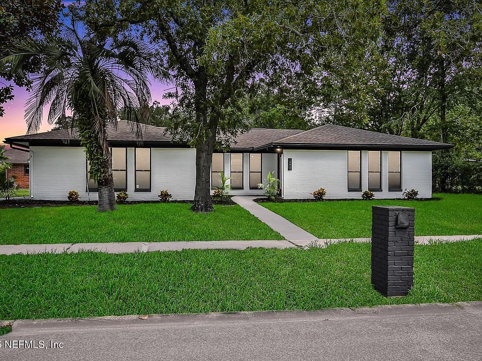1st image of 3875 FERNGLEN Drive
