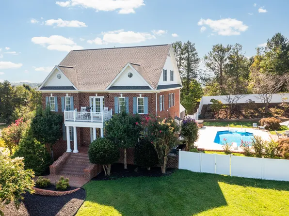 150 Magnolia Dr, Greeneville, TN 37743