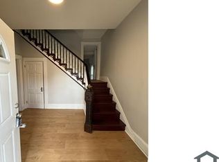738 Chartiers Ave, Mc Kees Rocks, PA 15136