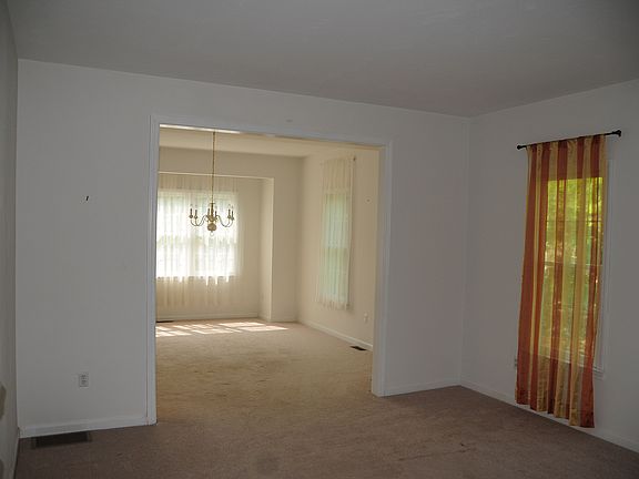 Formal dining room from livi