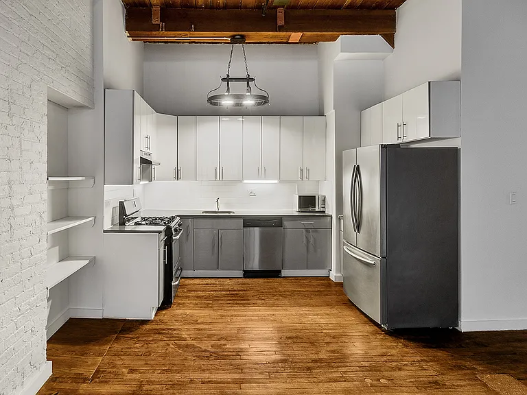 79 Clifton Pl #3-B — Photo 2