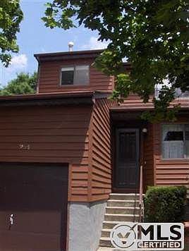 1st image of 204 Sterling Pl