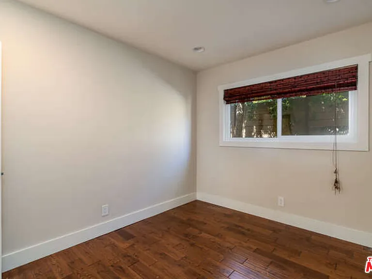 1604 Oak Ave — Photo 29