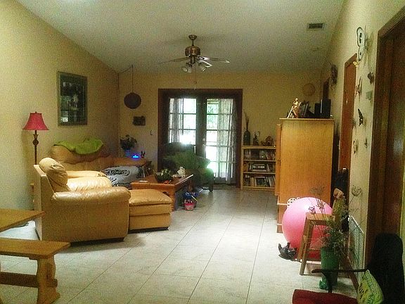 5th image of 408 S Lancelot Ave
