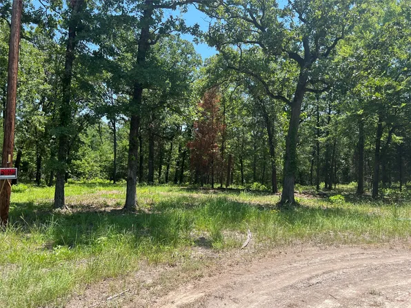 5260 Hickock Cir, Malakoff, TX 75148