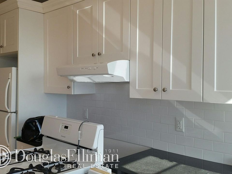 1st image of 485 Court St APT 4L