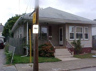 16 Littlefield St, Pawtucket, RI 02861