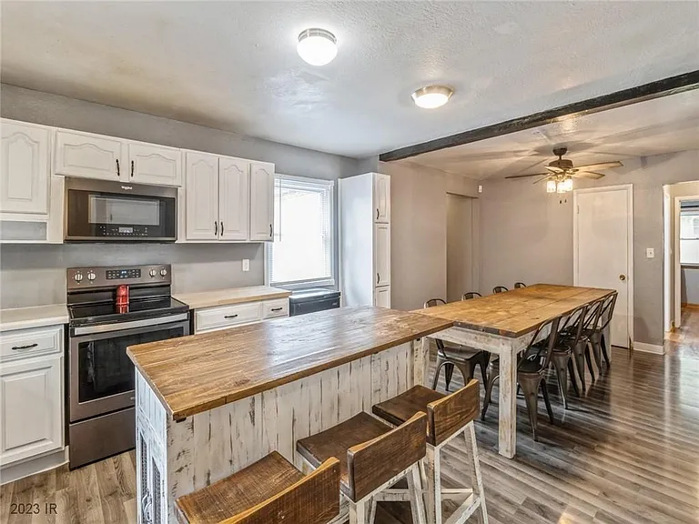 1206 W Euclid Ave — Photo 11