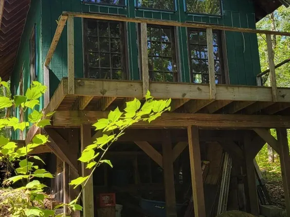 284 Buckeye Lane, Union, ME 04862