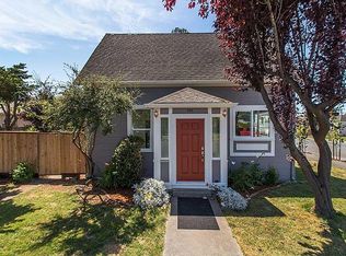 2704 F St, Eureka, CA 95501