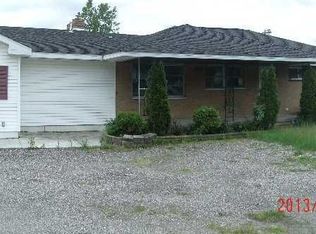 9945 W Freeland Rd, Freeland, MI 48623