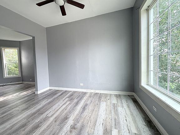 4th image of 6835 S Champlain Ave