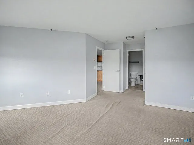 104 North St #604 — Photo 17