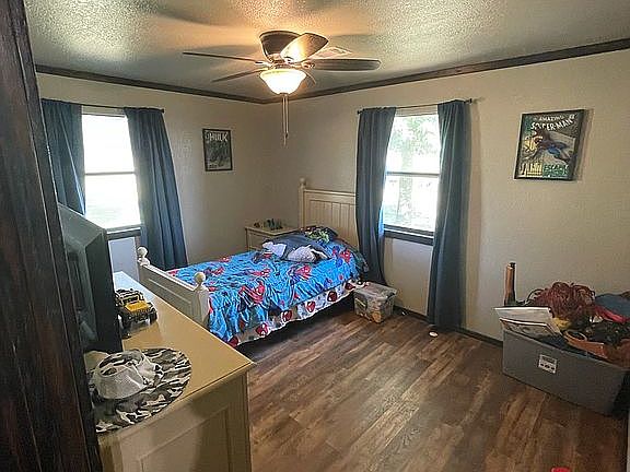 3rd image of 40017 E County Road 1250