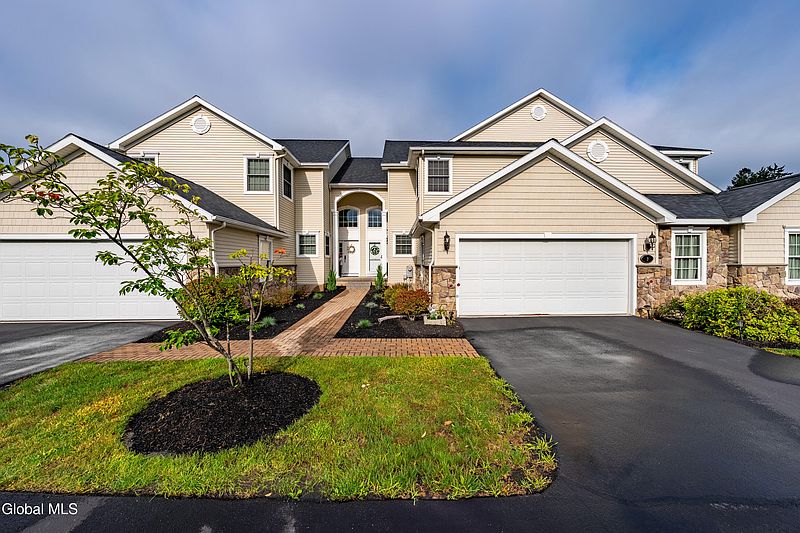 2nd image of 9 Davis Court