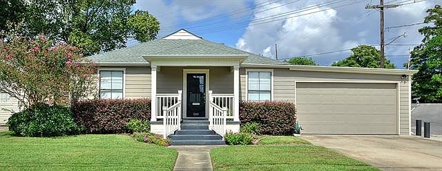1st image of 500 Rosewood Dr