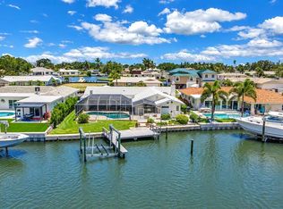 2067 MASSACHUSETTS AVENUE NE, ST PETERSBURG, FL 33703