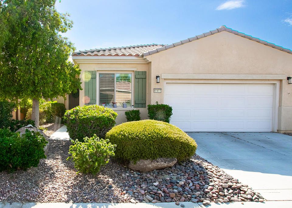 1st image of 41411 Calle Servando