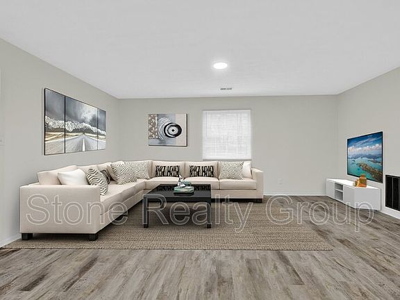 3rd image of 3850 N 25th St APT 3