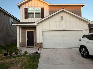 304 Gemsbok Rd, Hutto, TX 78634