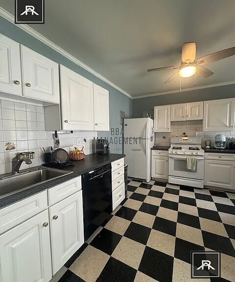 32 Chiswick Rd #2 — Photo 1