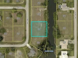 105 SW 22nd Ct, Cape Coral, FL 33991