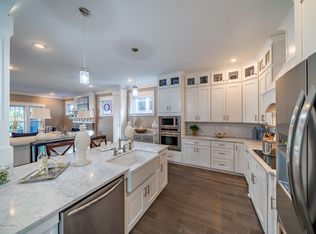2202 Alta Ave, Louisville, KY 40205