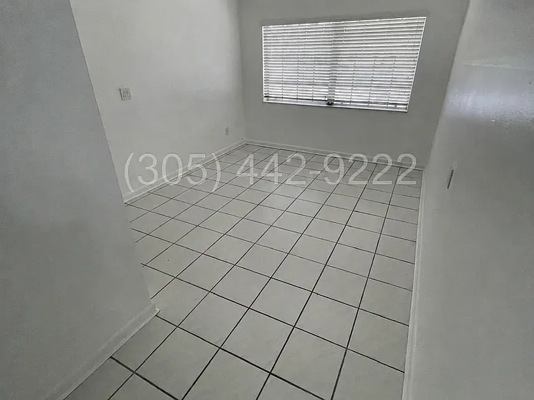 828 Lorca St — Photo 16