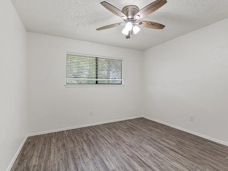 11411 Walnut Ridge Dr — Photo 10
