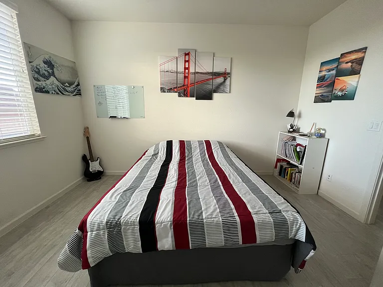 Upstairs bed room 1