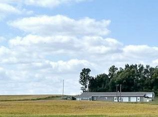 2123 N Rd, West Point, NE 68788