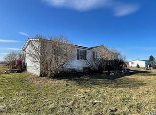 1768 Pearl St, Clifton Springs, NY 14432