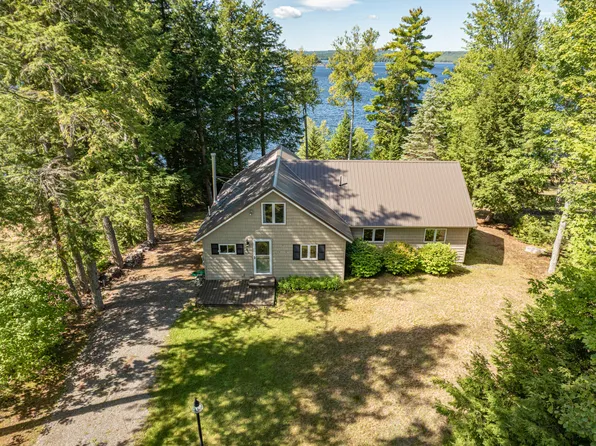 22 Halfway Pt Road, Hartland, ME 04943