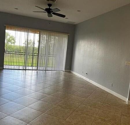 3rd image of 7997 NW 128th Ln