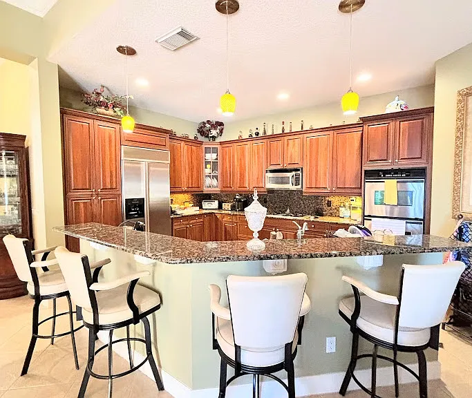 855 SW Grand Reserves Blvd — Photo 25
