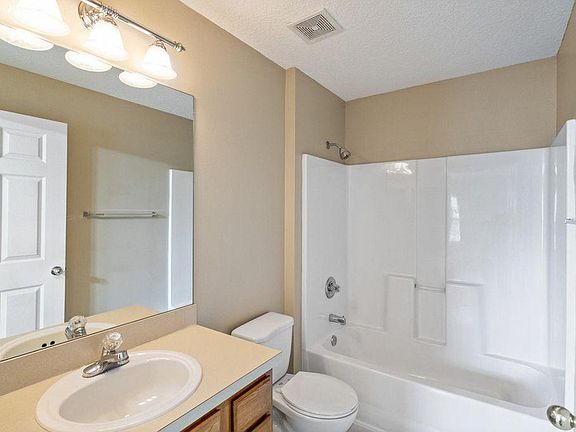 Master bathroom: upgraded and CLEAN!