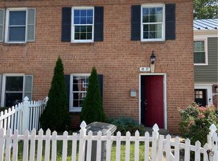 9837 Buckner Rd, Manassas, VA 20110